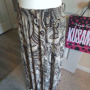 Paisley Print Women's Skirt Vintage Europen Size 40